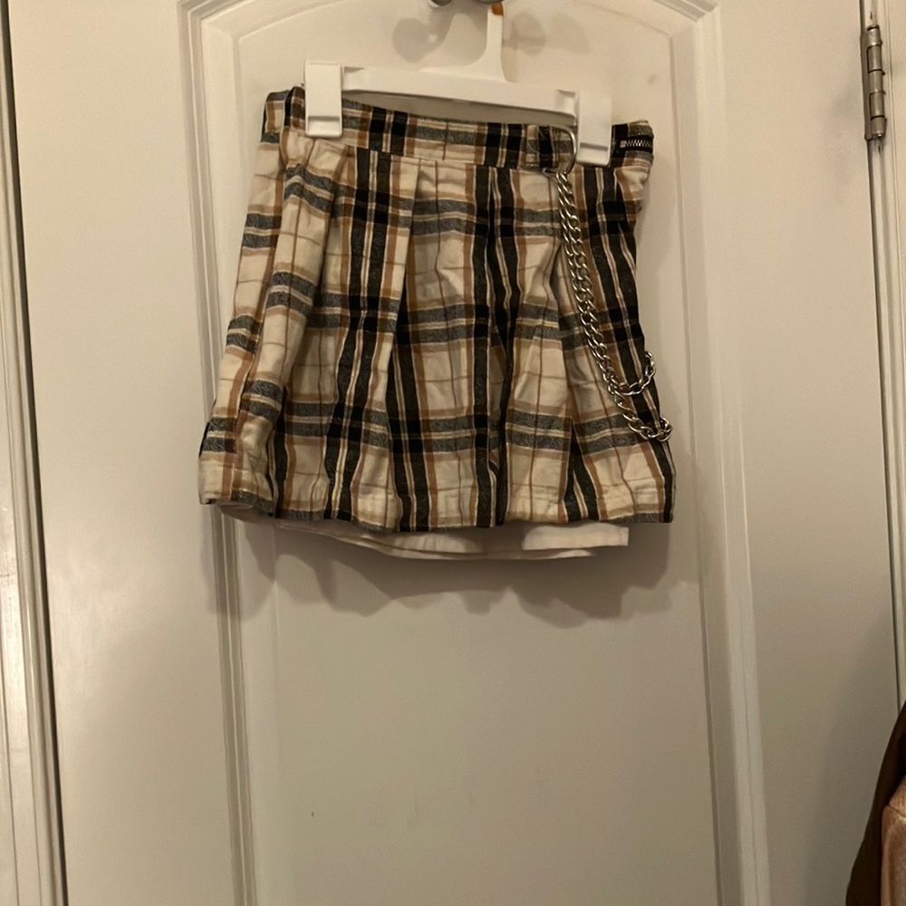 Forever 21 mini skirt